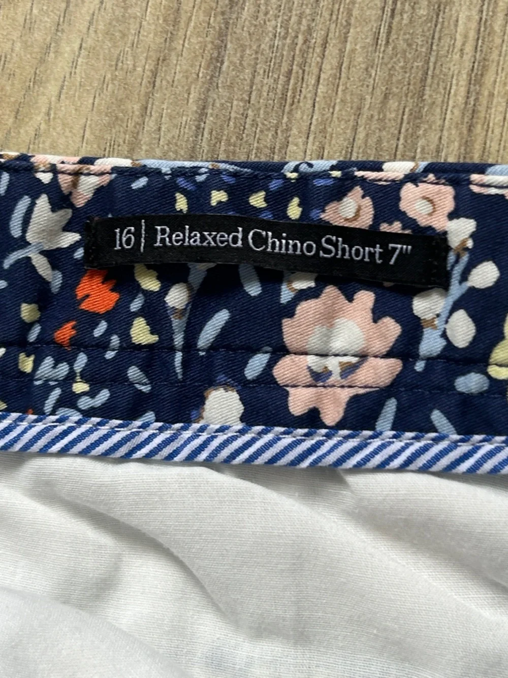 Talbots 7” Relaxed Chino Navy Floral Shorts with Orange and White Flowers